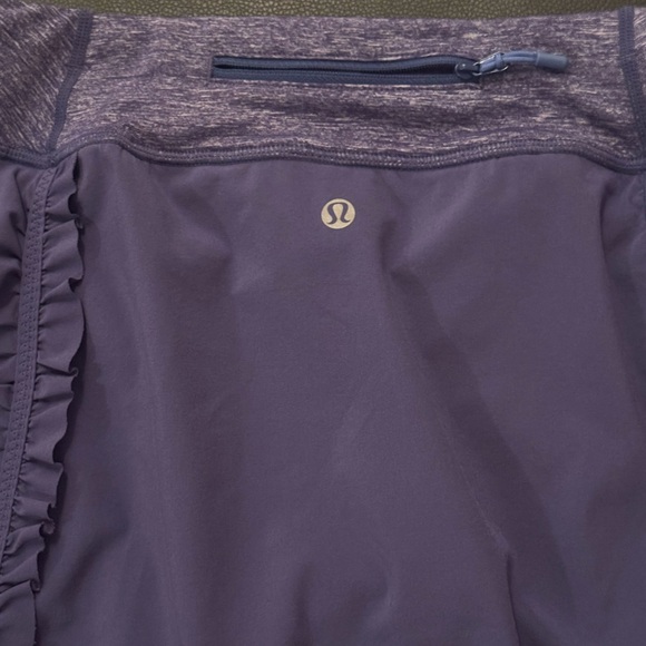 Lululemon tennis skirt Breeze faux wrap skirt size 2 - Picture 9 of 9